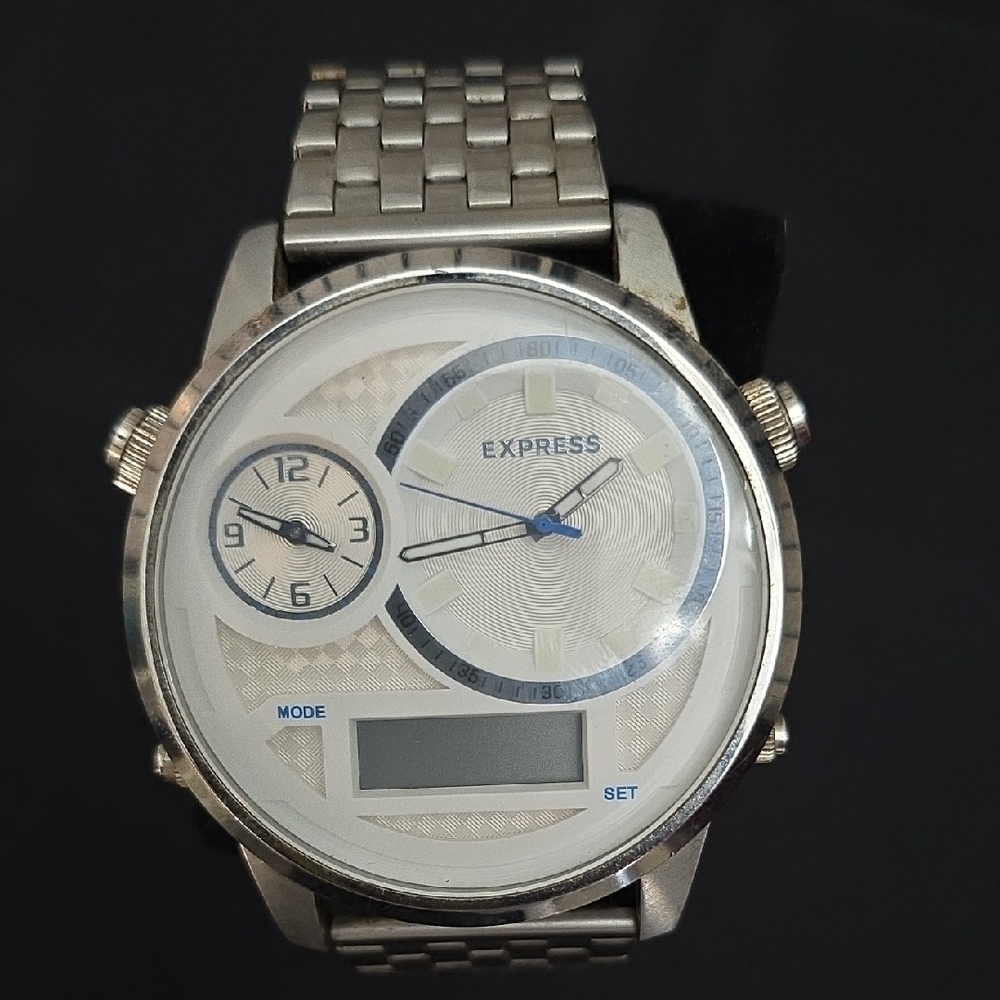 Express Silver Watch with White Dial